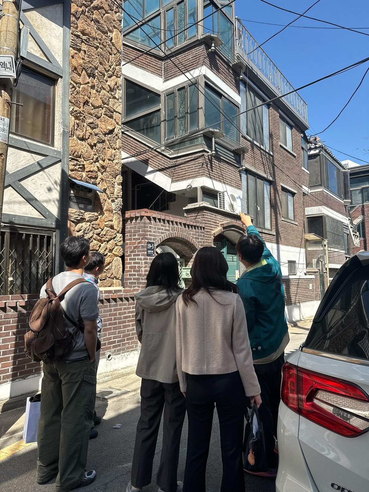 "도시 미관, 보행자 안전 두 마리 토끼 한번에 잡았다" 강북구 공중케이... - 뉴스 썸네일 이미지