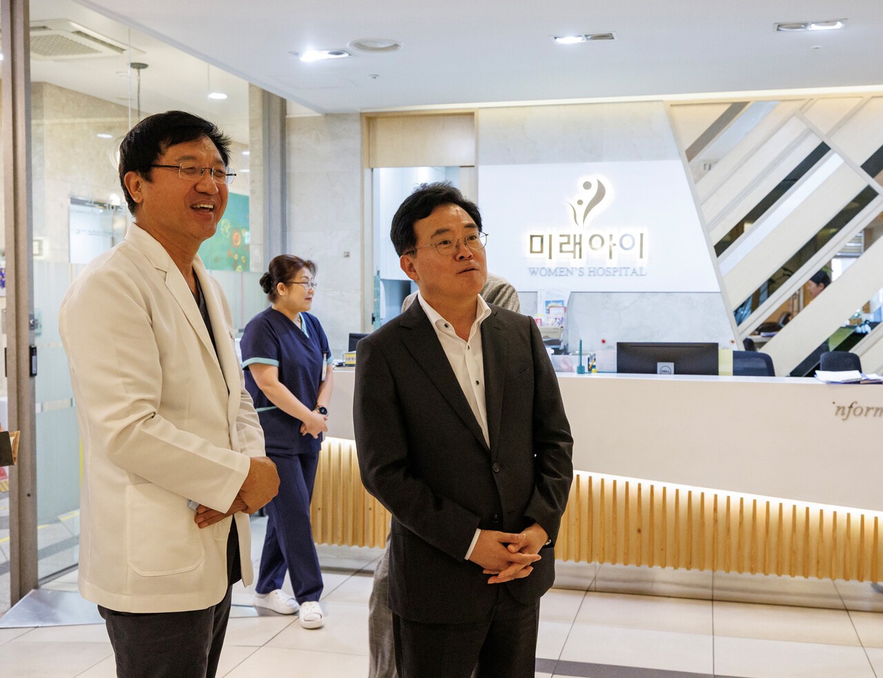 미래아이산부인과 현장 방문. 사진=강서구청